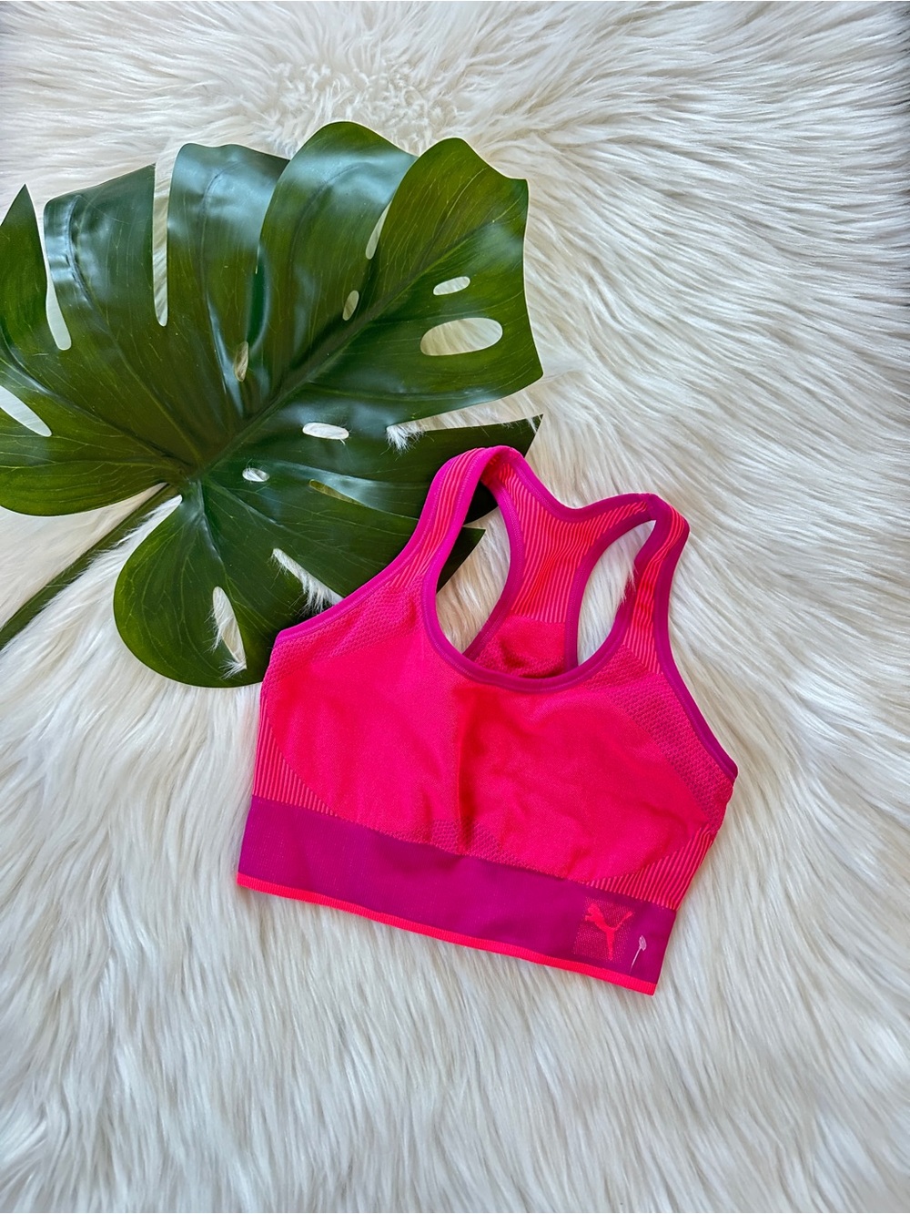 🌟 Puma Sports Bra